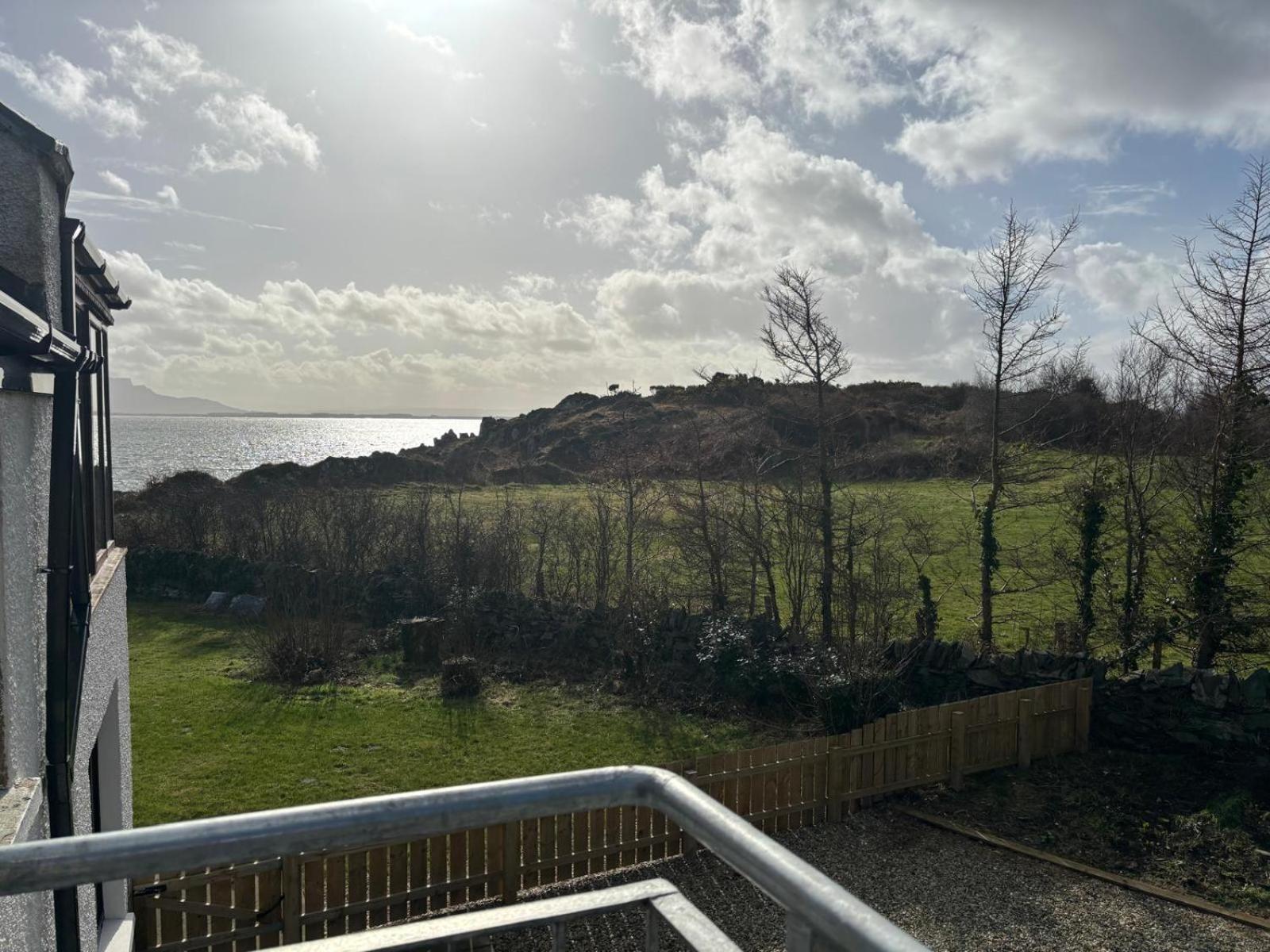 Sea View Upper